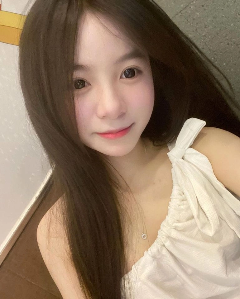 Gái xinh cute tiktok thu hút bởi nét dễ thương và tinh nghịch