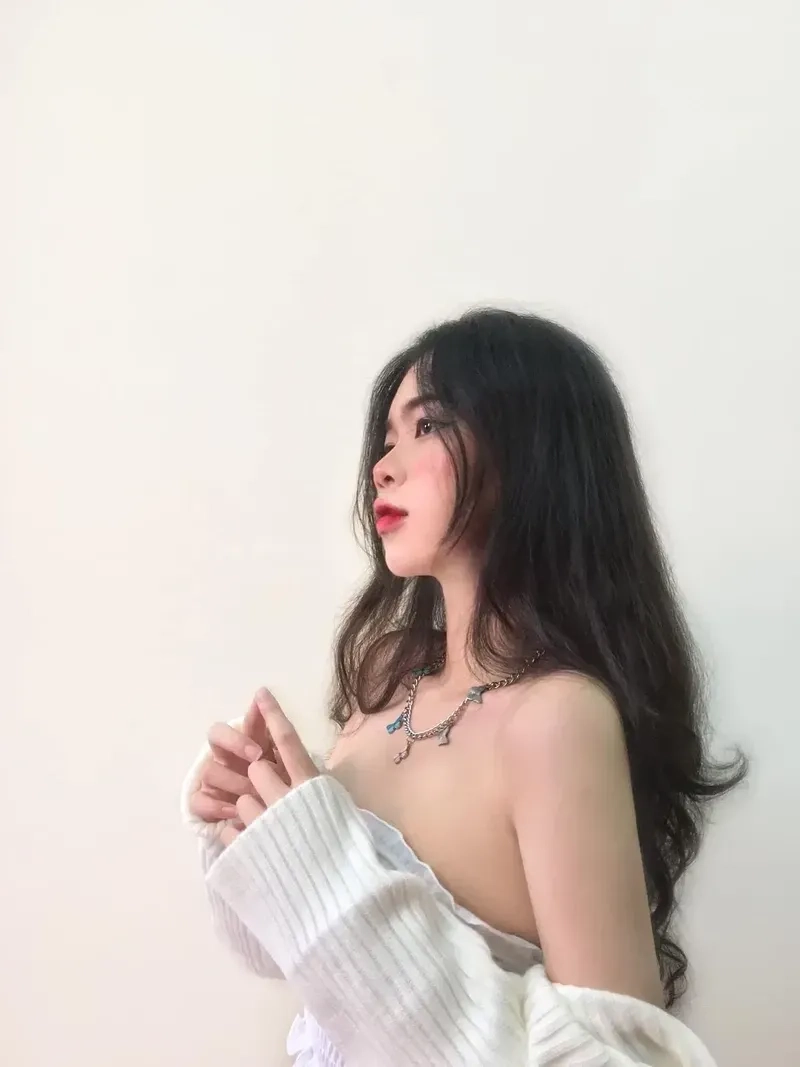 Hình nền gái đẹp dễ thương cho điện thoại làm nổi bật phong cách