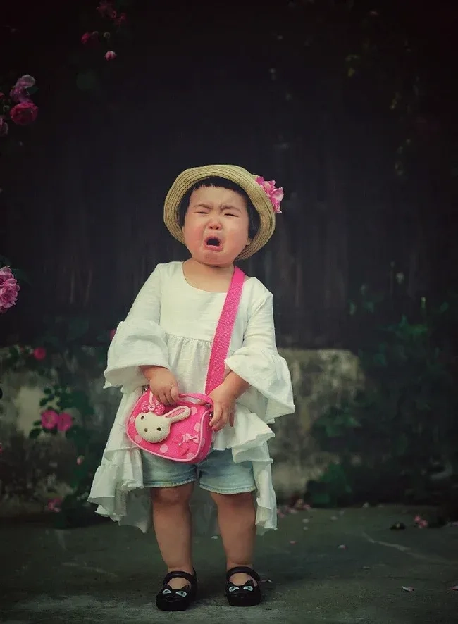 Hình ảnh bé gái dễ thương cho điện thoại đẹp nhất phù hợp mọi sở thích