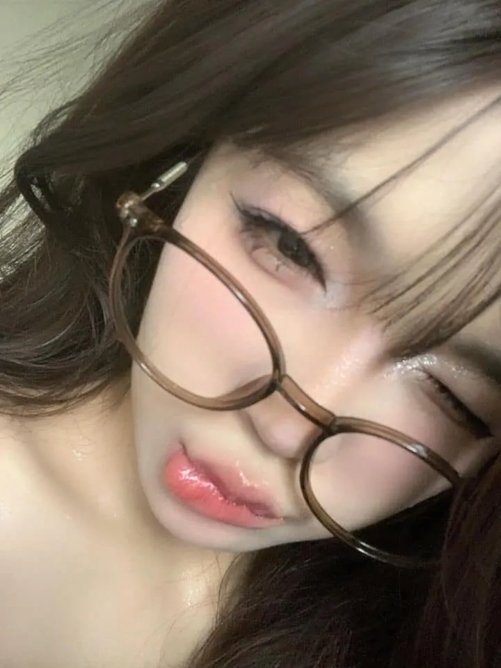 Hình ảnh gái 2k5 dễ thương nhất đẹp nhất với thiết kế tinh tế