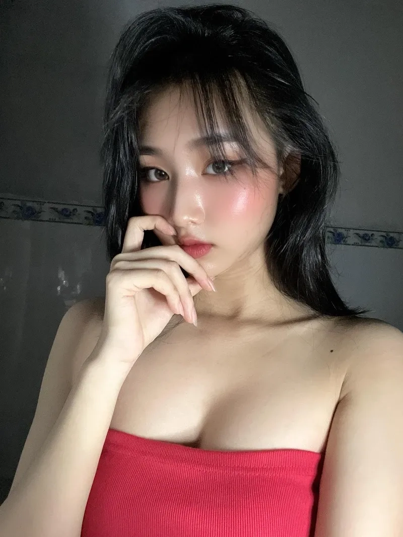Hình ảnh gái 2k5 sắc nét với độ phân giải cao và chân thực