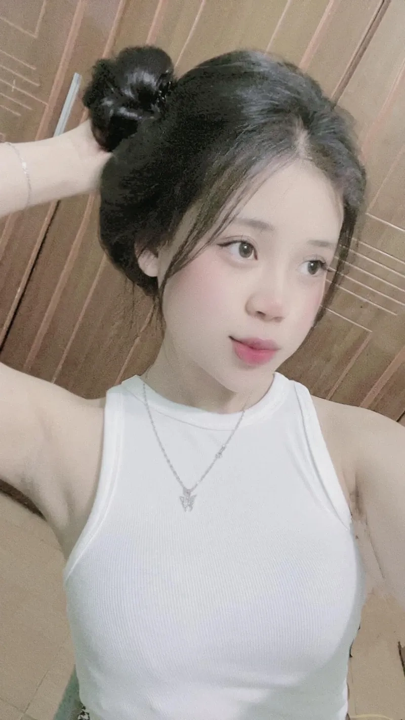 Tải hình nền gái 2k5 để làm mới thiết bị của bạn ngay hôm nay