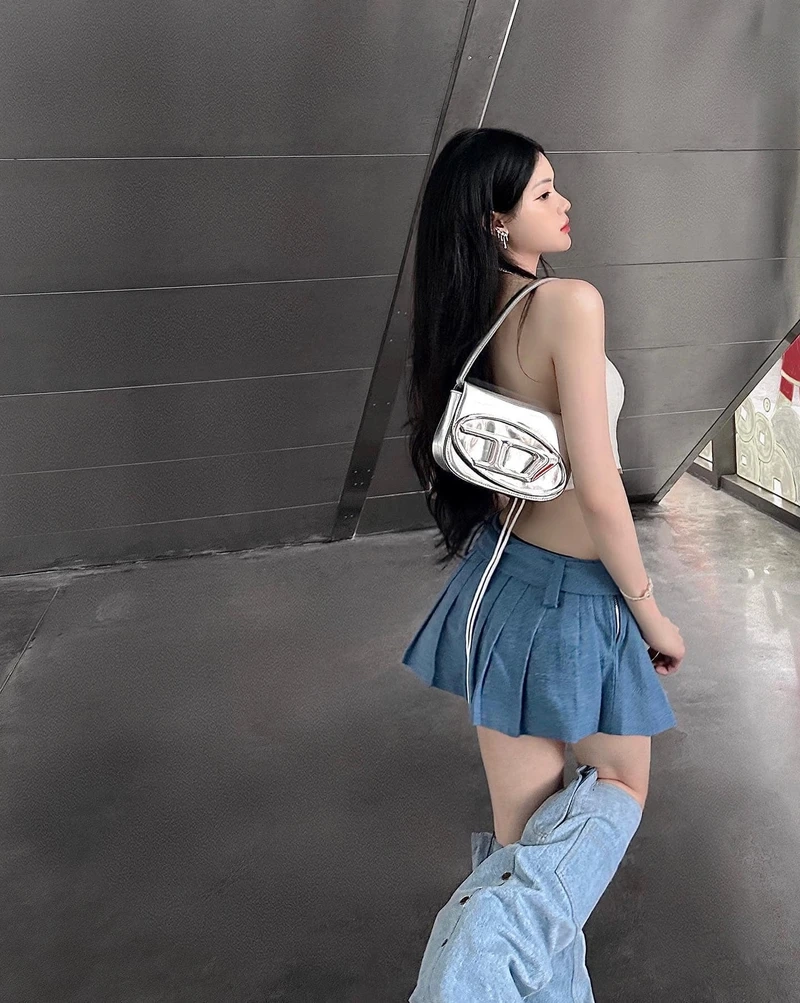 Hình nền hot girl 4k dễ thương, mang lại cảm giác vui vẻ