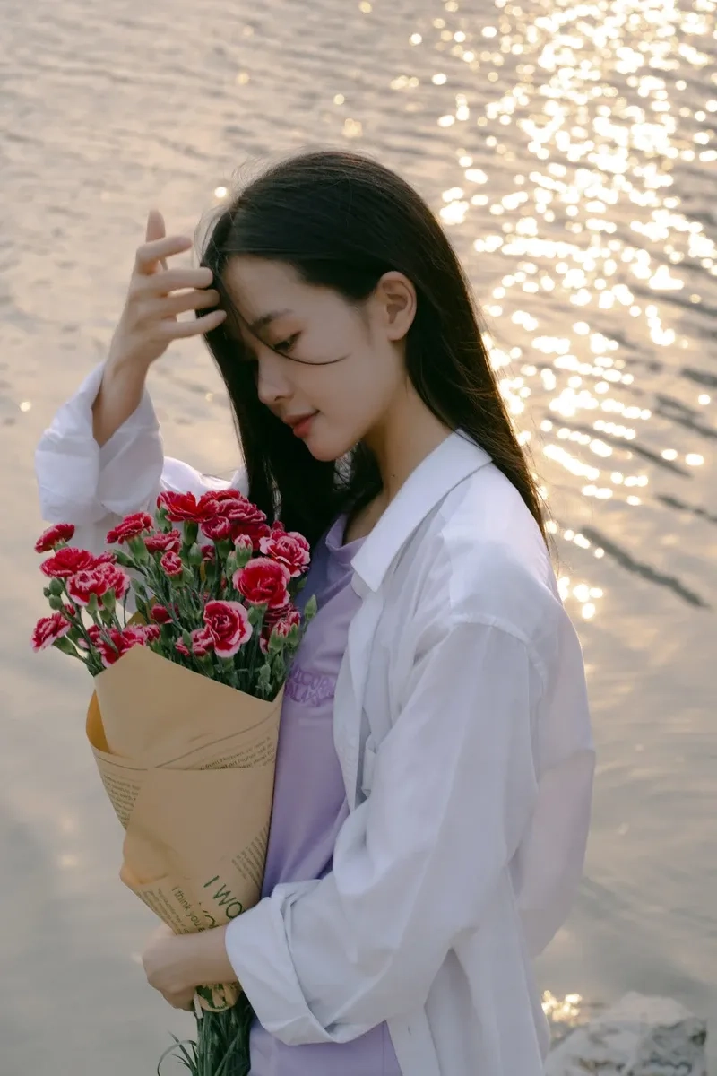 Ảnh girl xinh 4k làm hình nền, đẹp và sắc nét cho màn hình