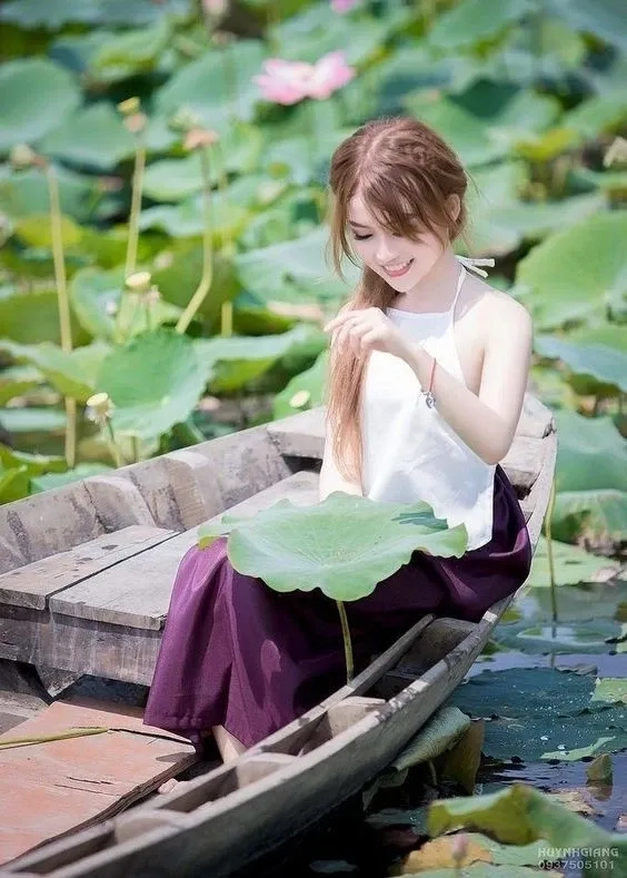 Di sản văn hóa Việt Nam được lưu giữ qua những mẫu áo yếm đẹp