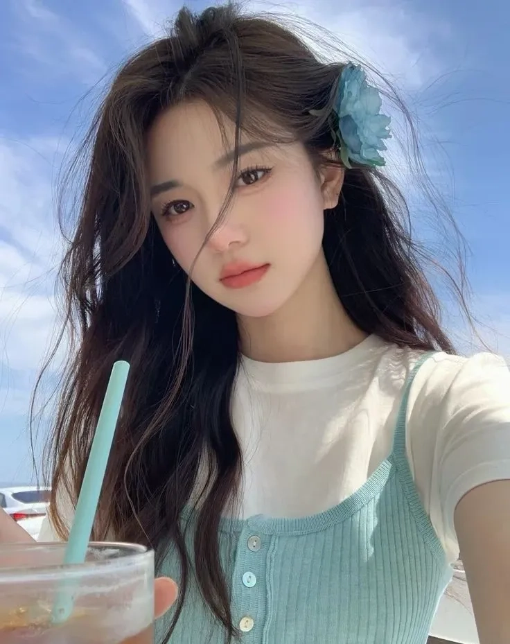 Ảnh street style Seoul ghi lại phong cách đường phố ấn tượng và độc đáo