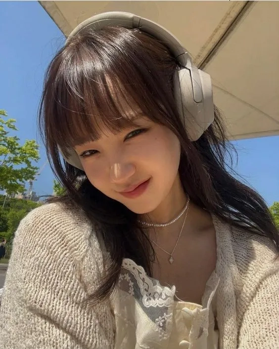 Ảnh thời trang đường phố K-pop mang đến nét trẻ trung và năng động