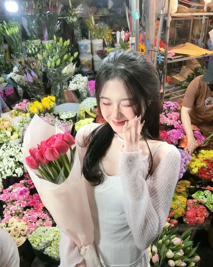 Ảnh Taeyeon SNSD mang vẻ đẹp trẻ trung và tài năng âm nhạc nổi bật