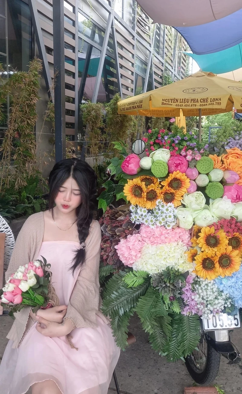 Hình ảnh gái 2k5 dễ thương nhất đáng yêu giúp làm nổi bật thiết bị