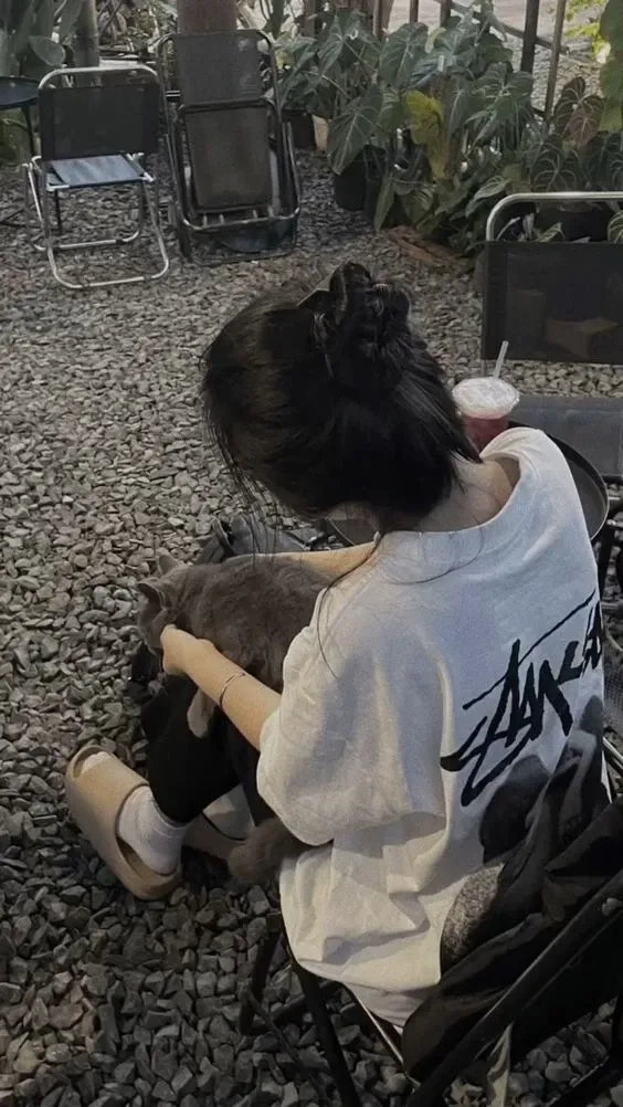 Hình nền gái k7 tóc ngắn cho máy tính nổi bật và phù hợp mọi thiết bị