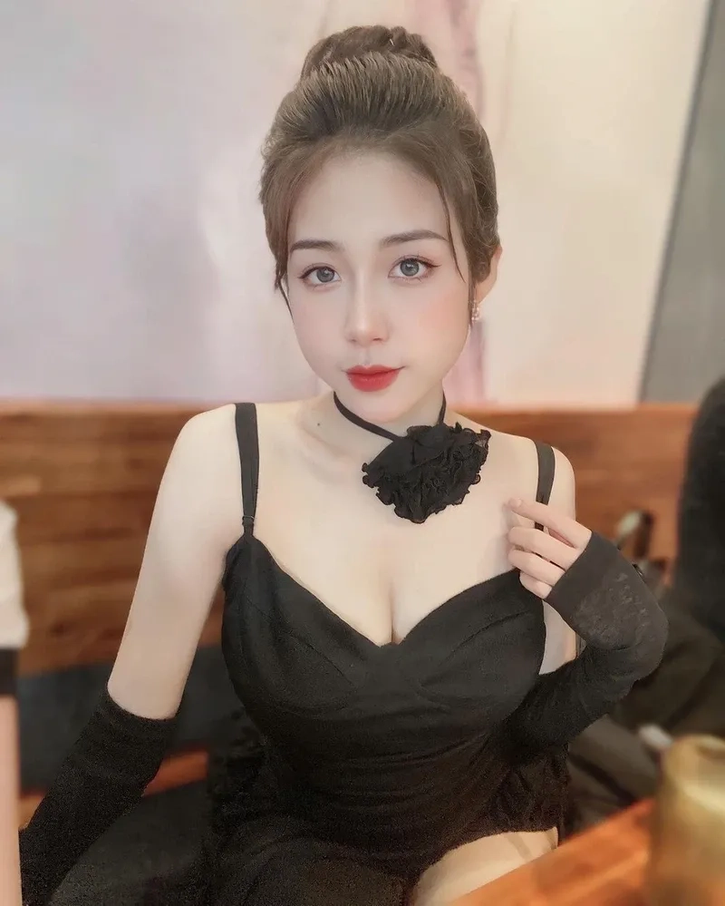 Ảnh đại diện gái xinh ngầu Instagram tạo điểm nhấn độc đáo và thú vị