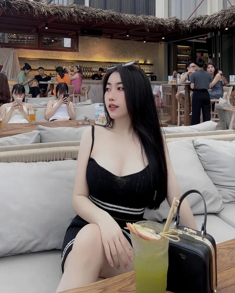 Hình ảnh gái xinh Instagram làm nổi bật phong cách cá tính