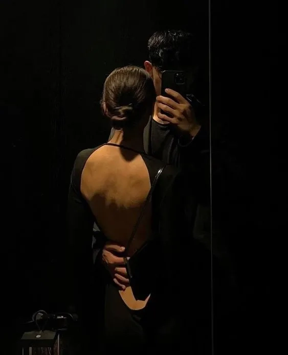 Tải hình ảnh ôm người yêu với những khoảnh khắc ý nghĩa và đẹp mắt