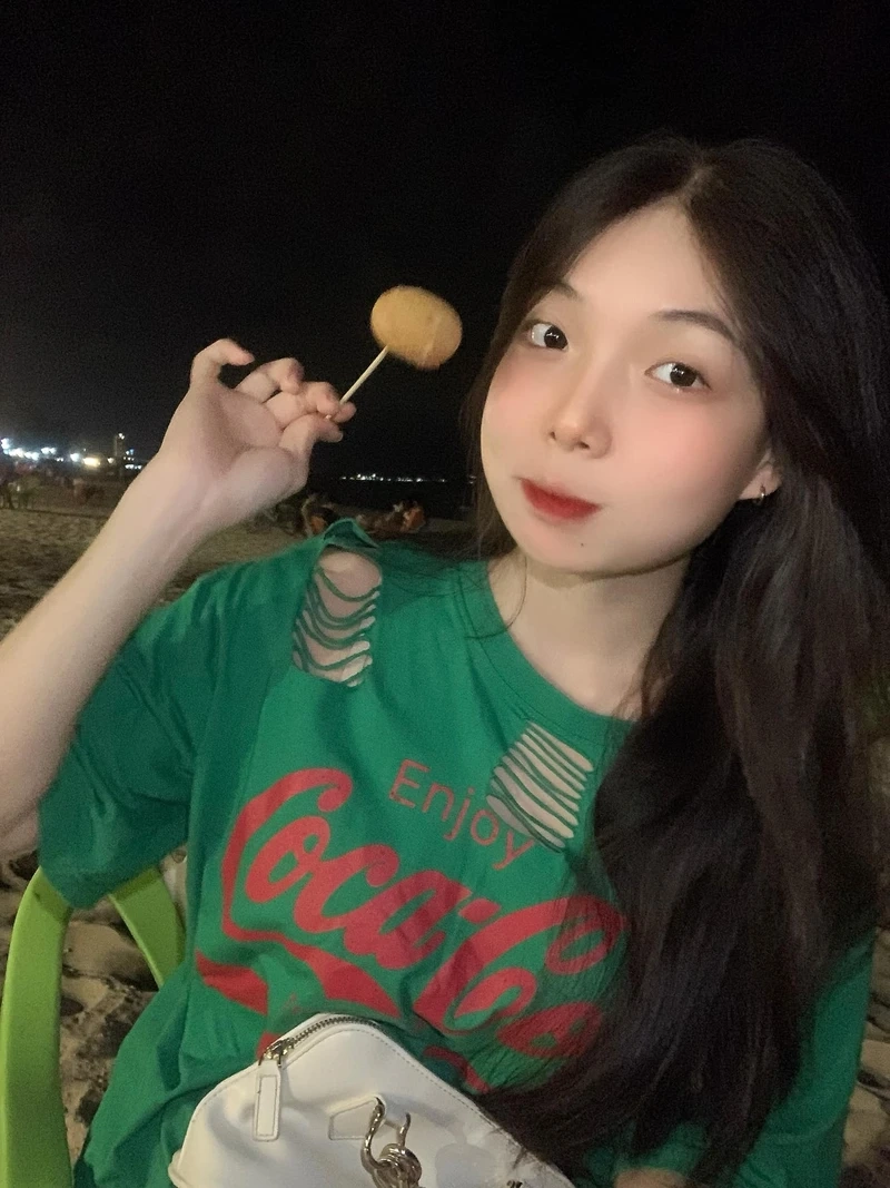 Hình nền Instagram đẹp với thiết kế tối giản và tinh tế