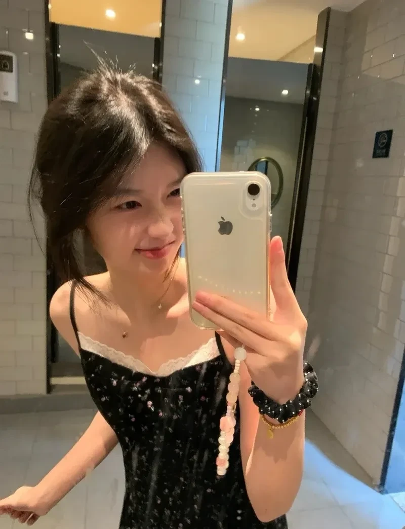 Anhr gais cute mang nét hồn nhiên và vui tươi