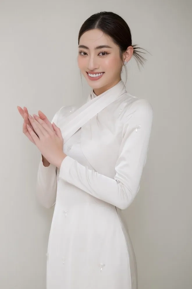 Hoa hậu Lương Thùy Linh tiết lộ mẫu bạn trai với tính cách nổi bật