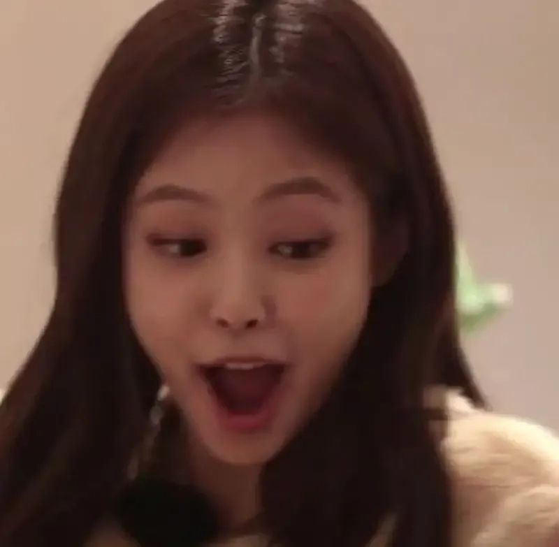 Jennie meme ngộ nghĩnh khiến người xem bật cười