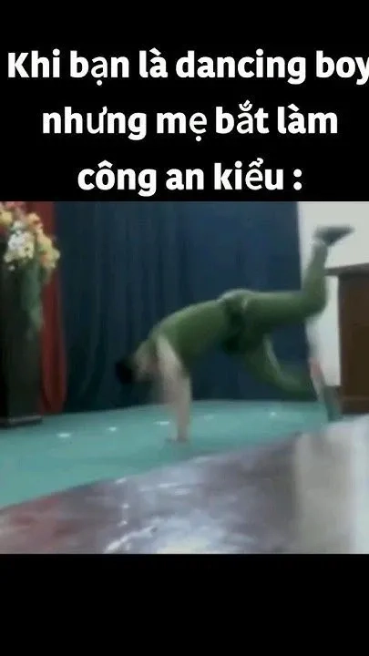 Meme công an bắt với nét vẽ hài hước và sáng tạo