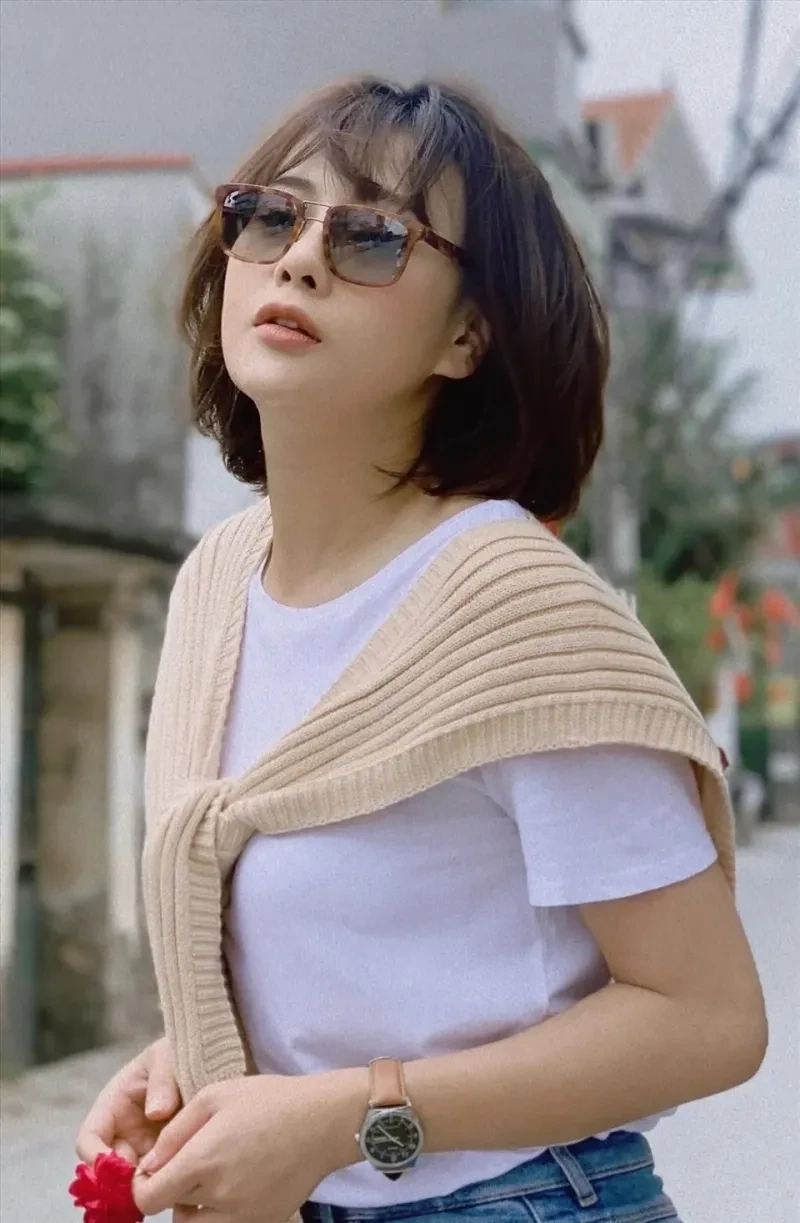 Nhà diễn viên Phương Oanh là nơi cô chia sẻ nhiều khoảnh khắc đáng nhớ