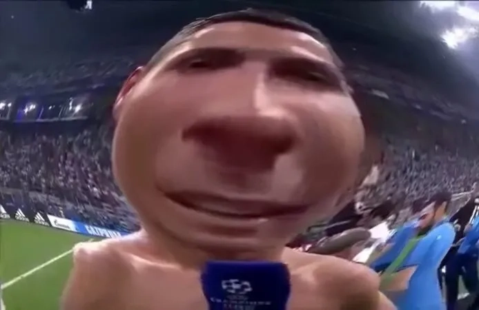 Siu Ronaldo meme hài hước với biểu cảm đặc trưng nổi bật