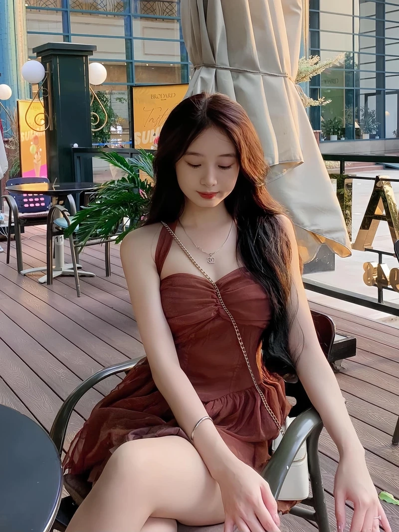 Avatar nữ buồn cho con gái thể hiện cảm xúc và tâm trạng chân thực