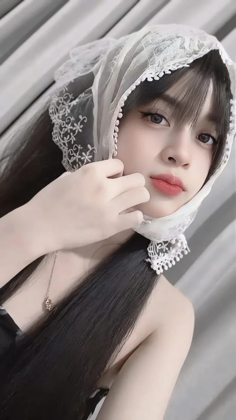 Avatar nữ cá tính phù hợp với mọi lứa tuổi và phong cách riêng biệt