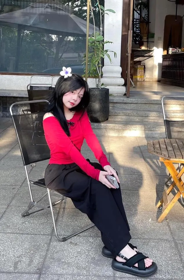 Ảnh gái đẹp làm hình nền điện thoại mang đến giao diện tinh tế, thu hút