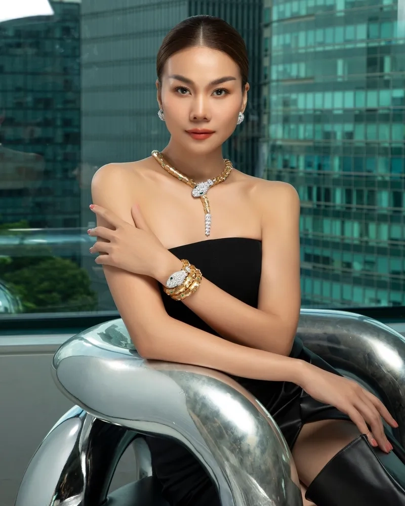 Hồ Ngọc Hà Thanh Hằng là cặp đôi bạn thân nổi bật trong làng giải trí