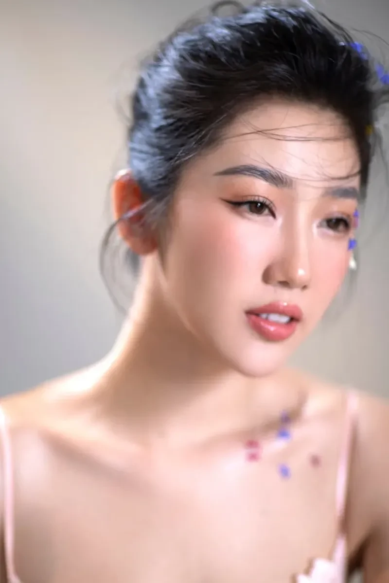 Nghệ sĩ Nhân Dân Thuý Ngân là biểu tượng của sự nỗ lực không ngừng