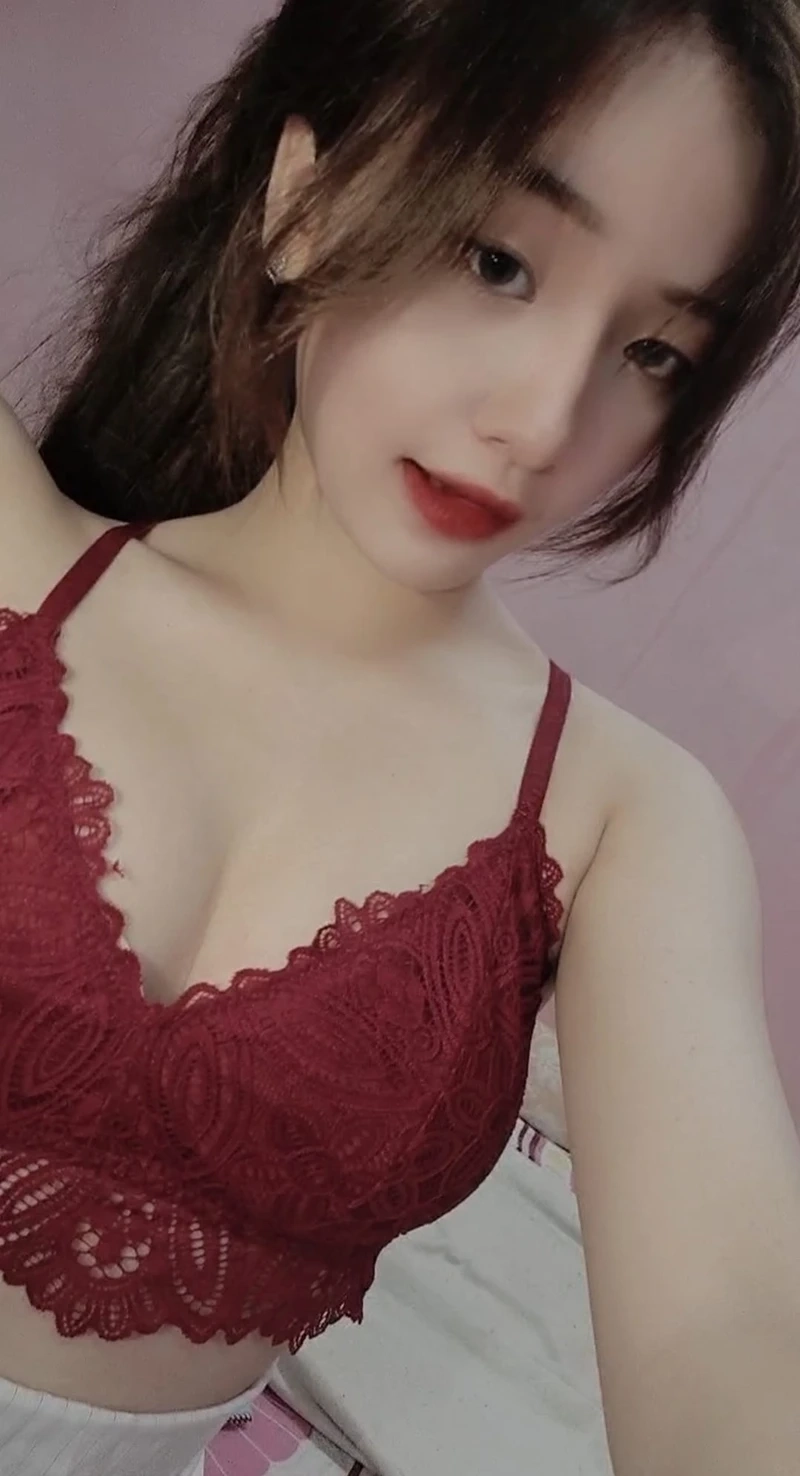 Gái xinh cute TikTok khiến mọi người không thể rời mắt