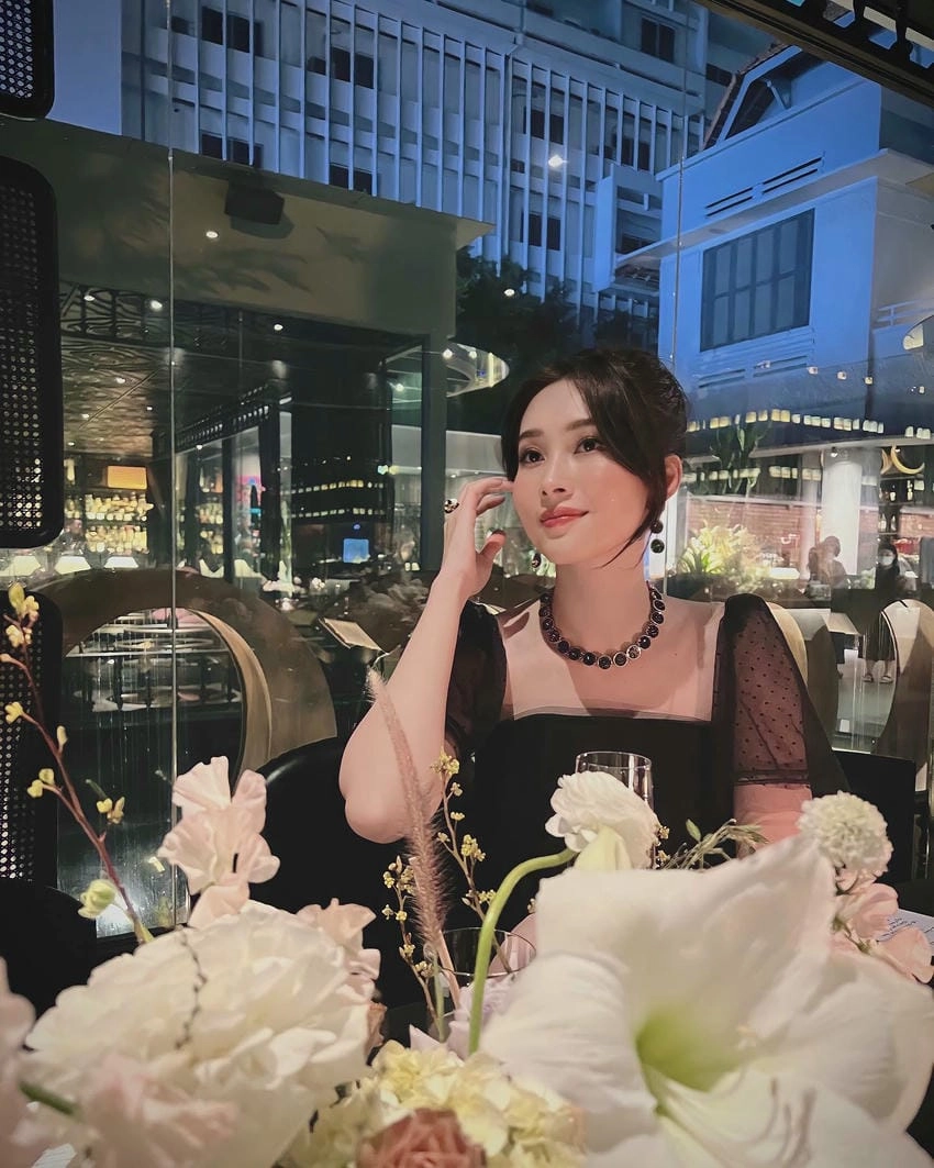 Đặng Thu Thảo hoa hậu đại dương gợi cảm