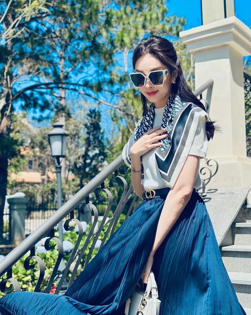 Đặng Thu Thảo hoa hậu Việt Nam tài sắc