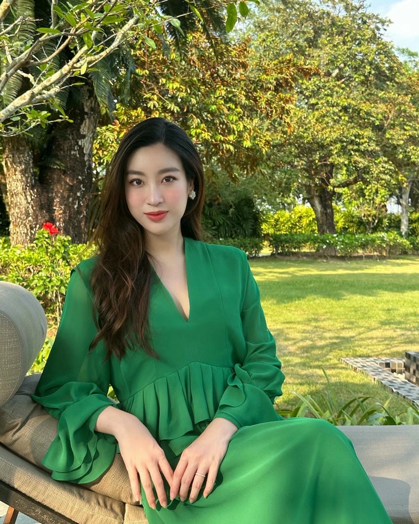 Hoa hậu Đỗ Mỹ Linh Facebook chia sẻ yêu thương