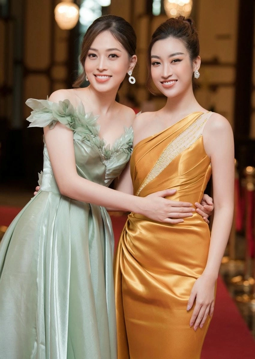 Lương Thùy Linh và Đỗ Mỹ Linh tỏa sáng từ Ngoại thương