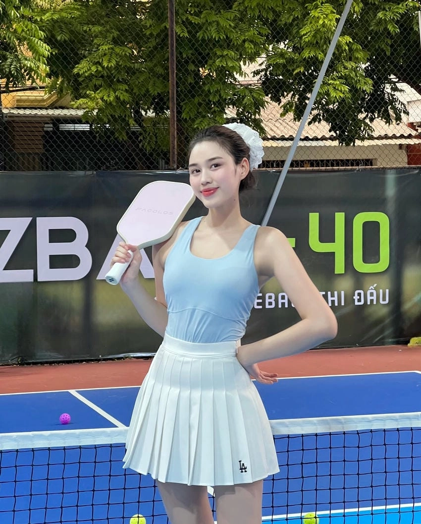 Hoa hậu Đỗ Thị Hà 2020 gây chú ý