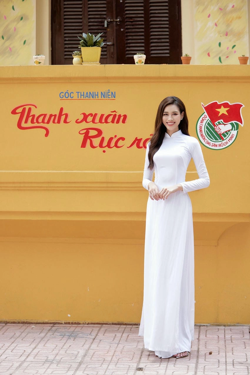 Hoa hậu Đỗ Thị Hà đăng quang năm 2020