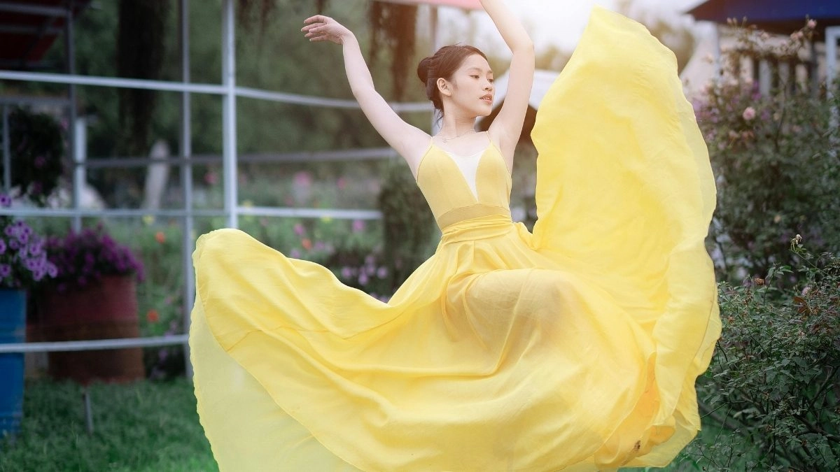 Hình nền gái xinh lung linh đẹp như mơ