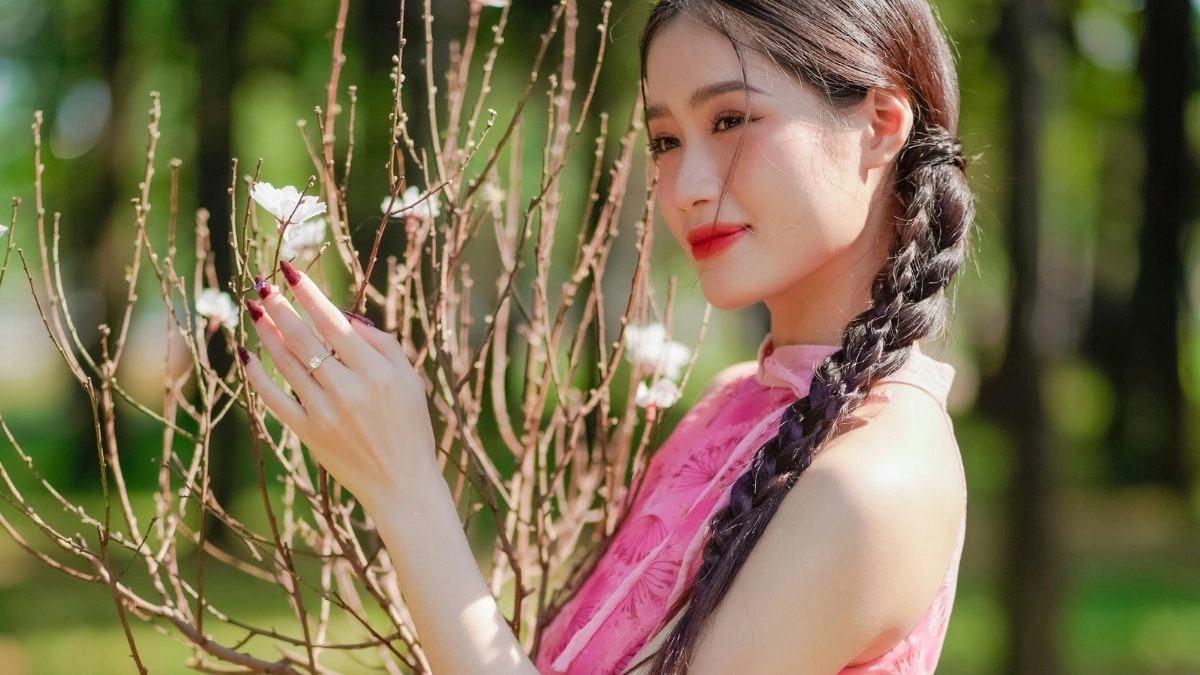 Hình nền 4k gái xinh tinh tế lôi cuốn