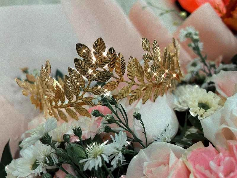 Hình lá nguyệt quế truyền thống Hy Lạp cổ