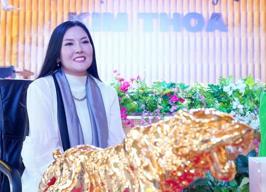 Hoa hậu Kim Thoa sinh năm bao nhiêu? 1986 bản lĩnh