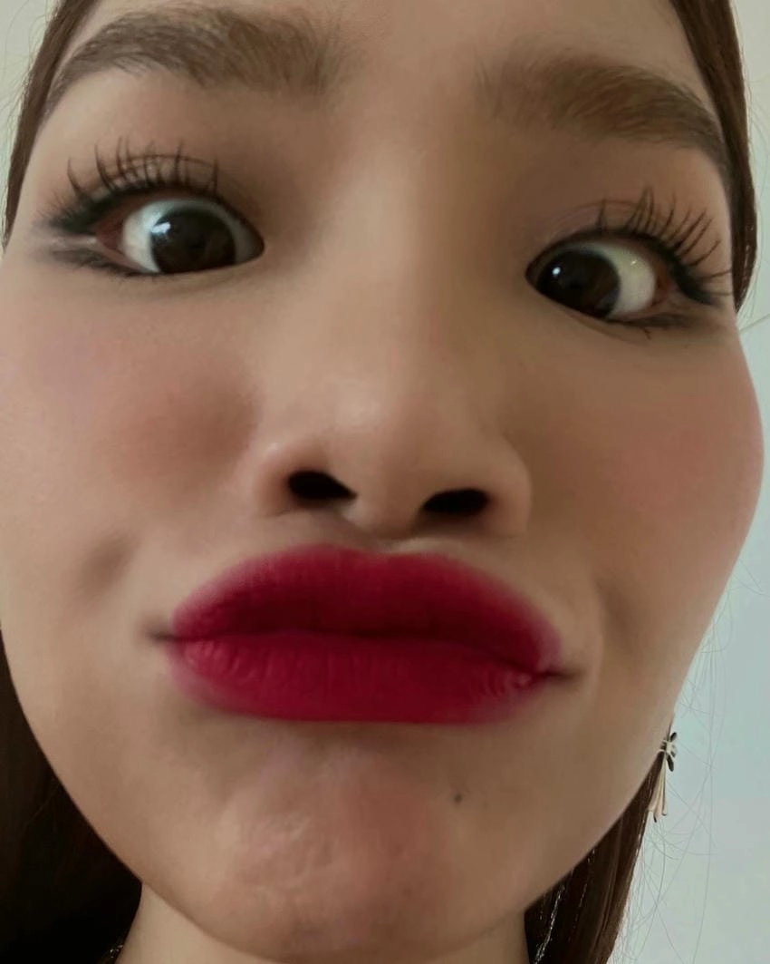 Phim của Miu Lê, Em là bà nội của anh gây sốt