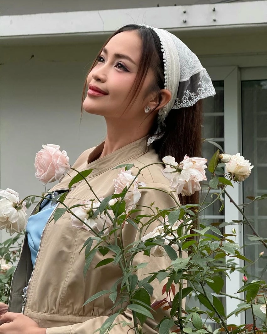 Hoa hậu Ngọc Châu đời thường giản dị mà cuốn hút