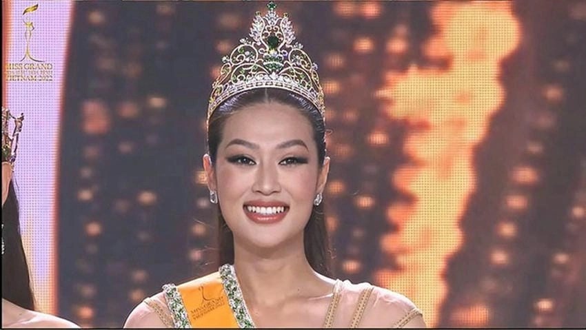 Hoa hậu Thiên Ân rạng ngời vương miện Miss Grand 2022