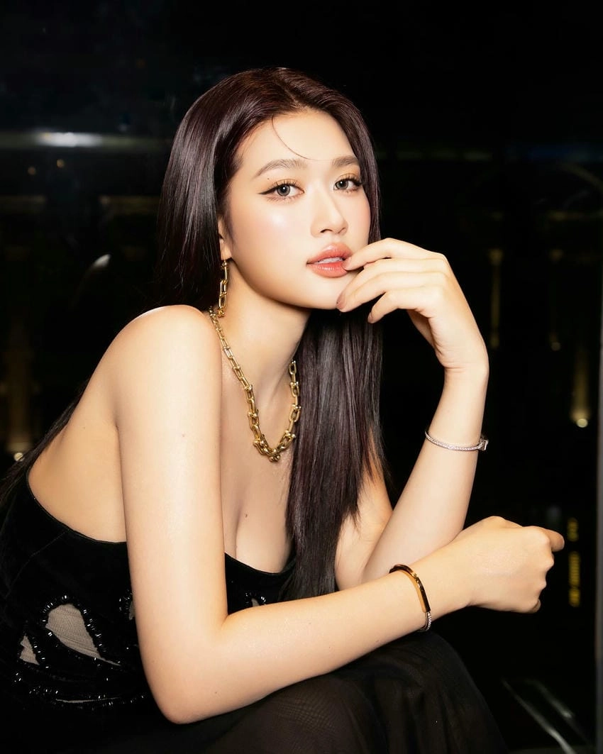 Đoàn Thiên Ân đăng quang Miss Grand Vietnam đầy thuyết phục