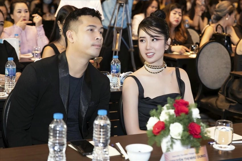 Trương Thế Vinh và Thuý Ngân yêu nhau à, không