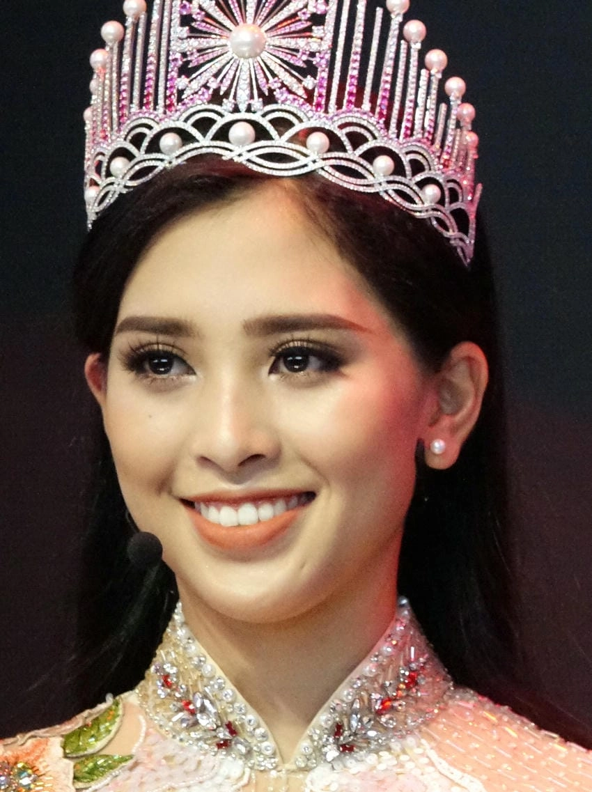 Trần Tiểu Vy Official cập nhật thường xuyên