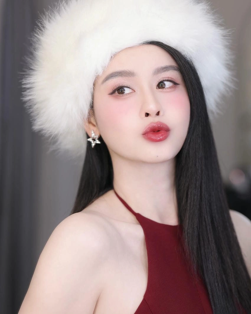 Trương Quỳnh Anh phim, từ Bóng Ma Học Đường đến hơn