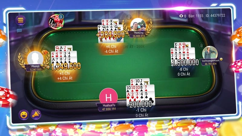  Giao diện Phỏm tại cổng game 8US giúp bạn dễ dàng theo dõi bài.