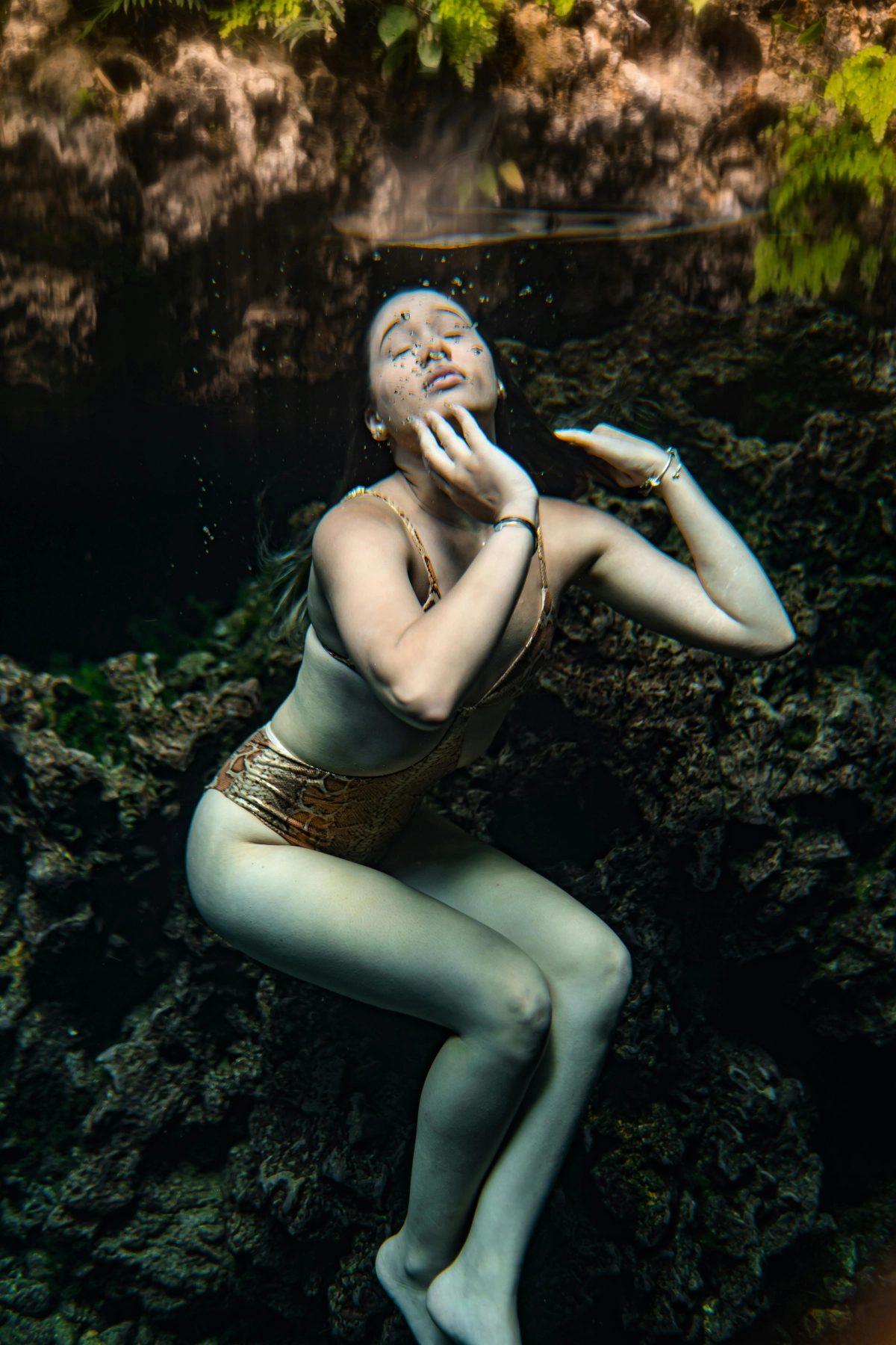 Ảnh gái cute sexy dễ thương nhưng body nóng bỏng cuốn hút chết người