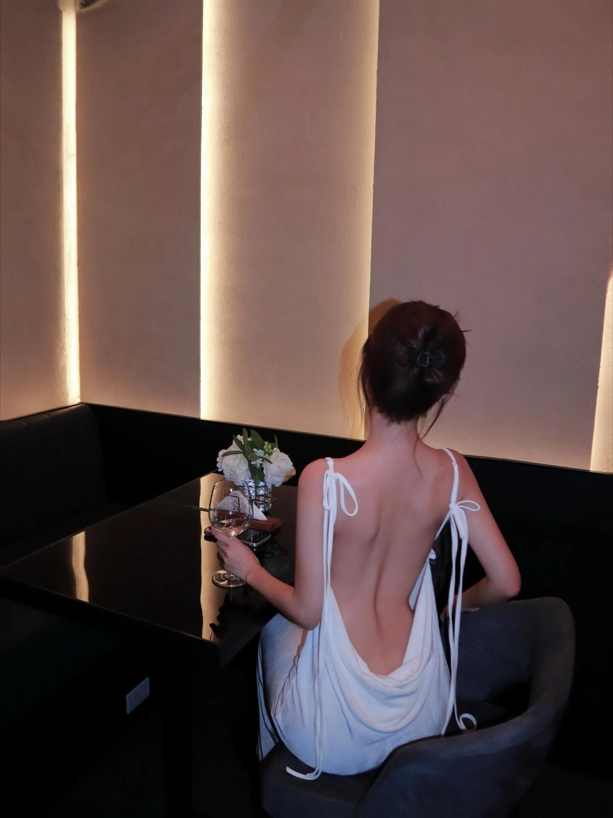 Gái xinh bikini sexy nóng bỏng cuốn hút thân hình quyến rũ mê hoặc